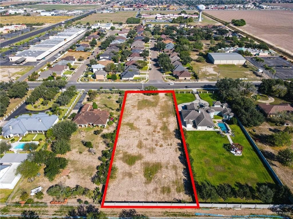 1.25 acres in Hidalgo County - photo 4