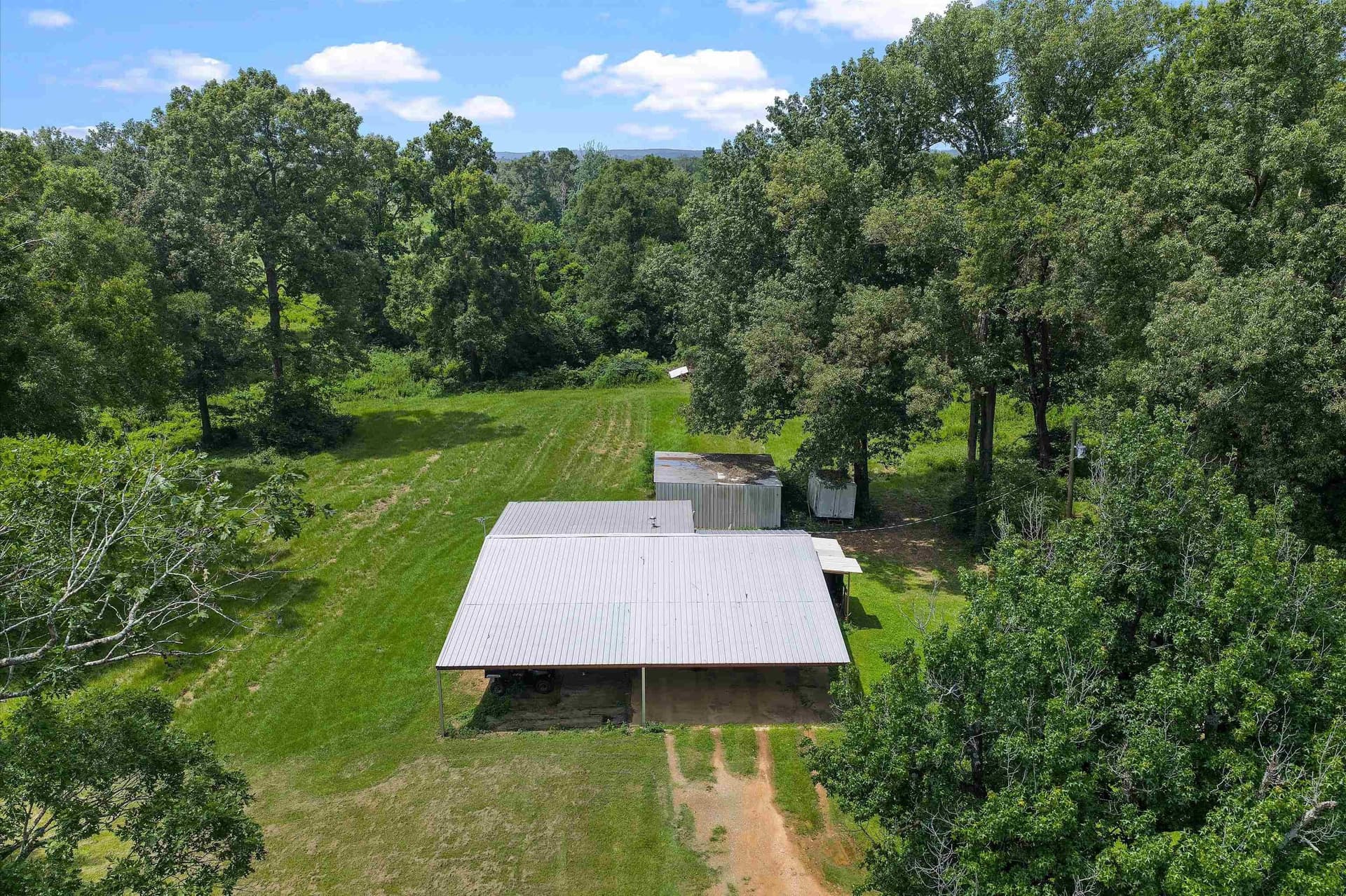 10 acres in Shelby County gallery image 2