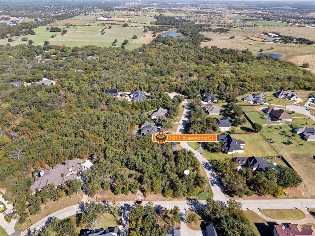 1.05 acres in Denton County featured view