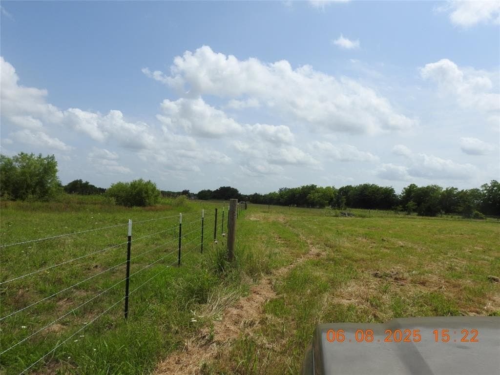 2.11 acres in Hunt County gallery image 4