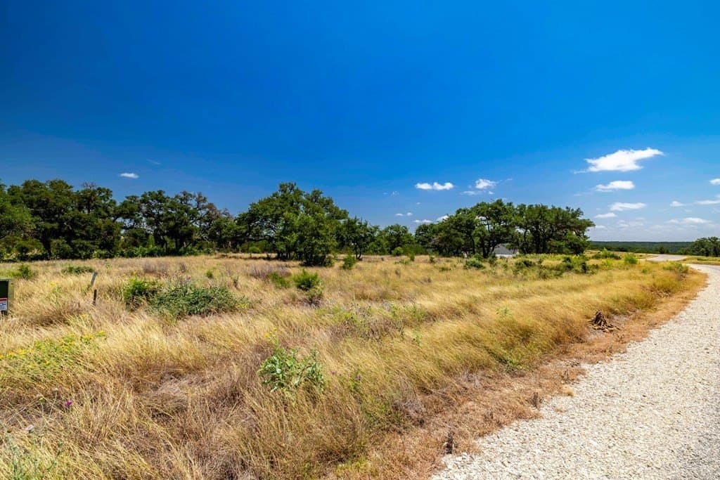 3.69 acres in Gillespie County - photo 11
