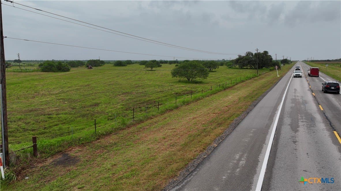 23.44 acres in Refugio County - photo 10