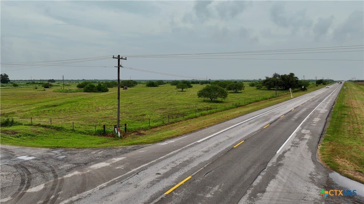 23.44 acres in Refugio County - photo 11