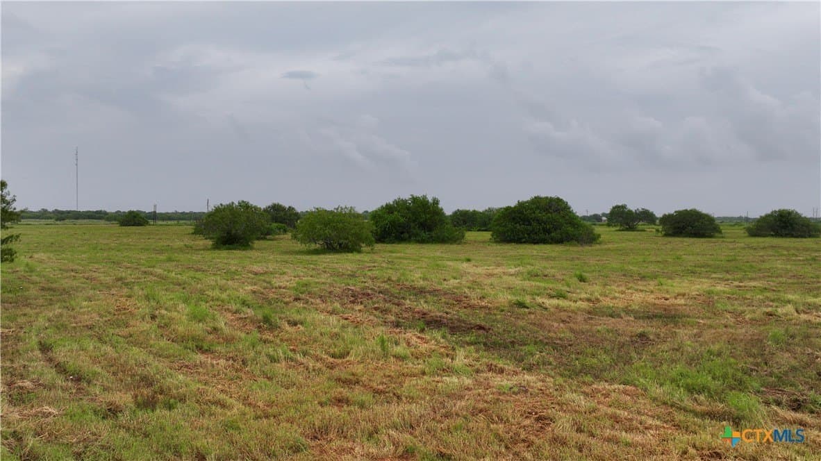 23.44 acres in Refugio County - photo 14