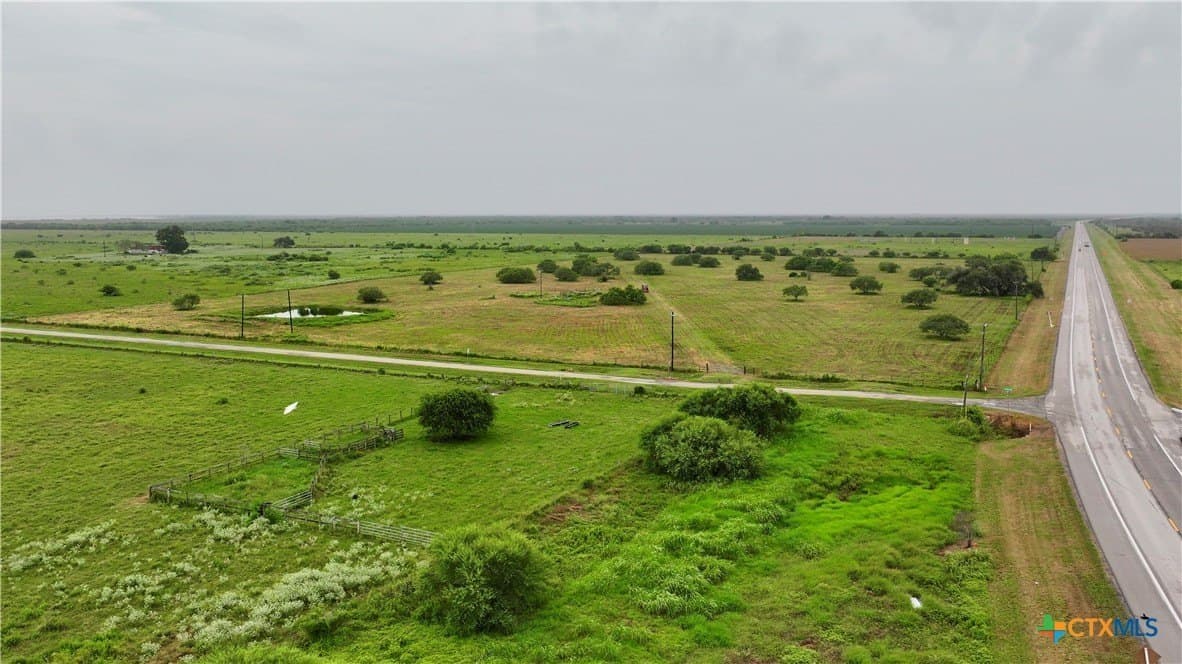 23.44 acres in Refugio County - photo 12