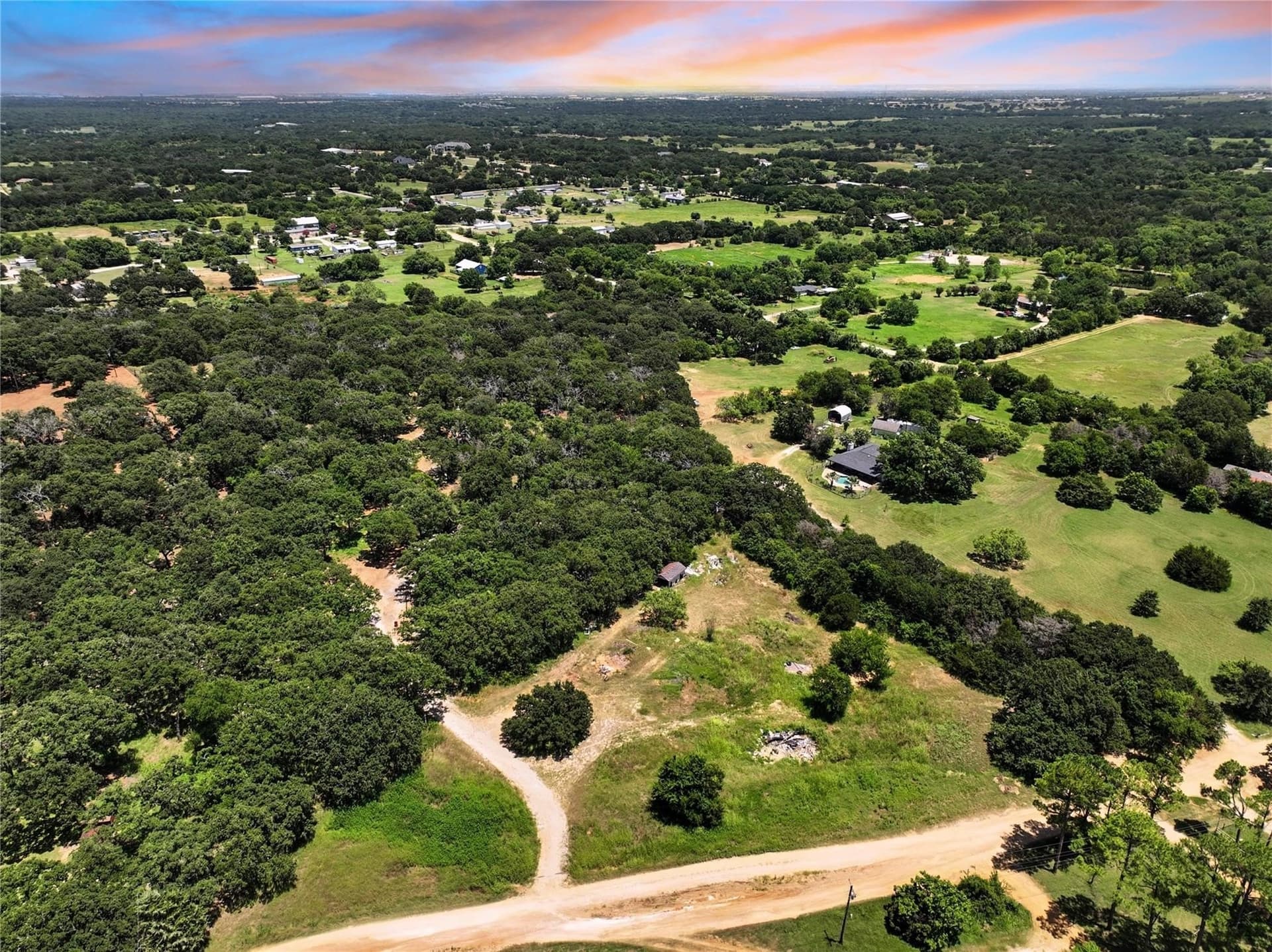 2.78 acres in Johnson County gallery image 2