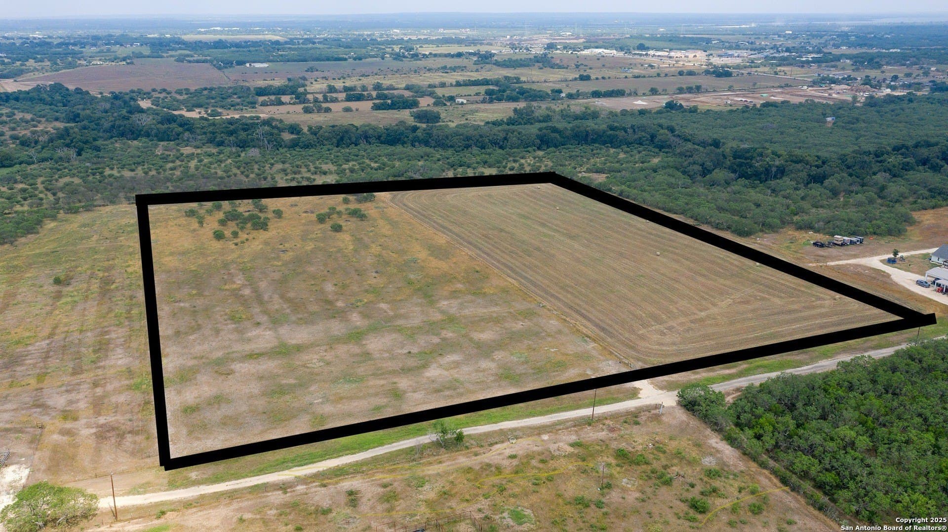 19.68 acres in Bexar County gallery image 3