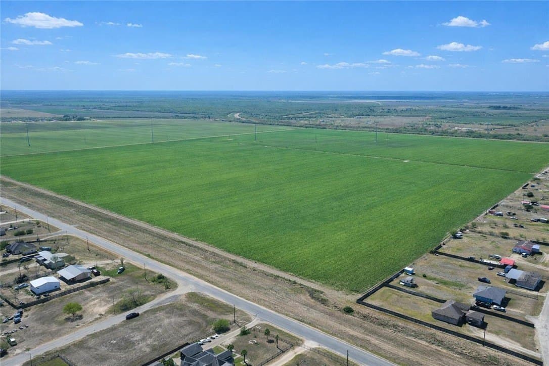 10 acres in Cameron County gallery image 2