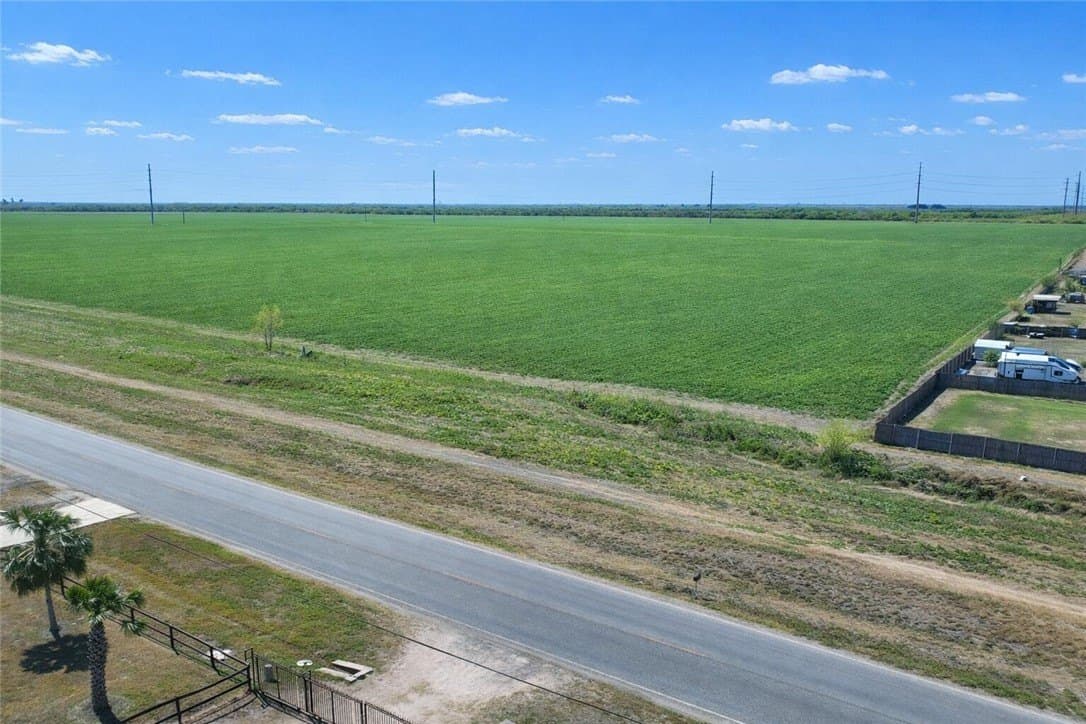 10 acres in Cameron County gallery image 3