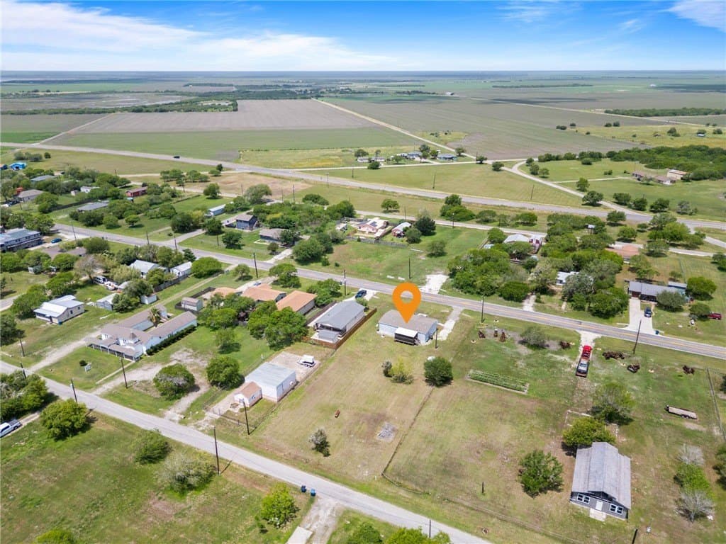 0.29 acres in Refugio County - photo 31