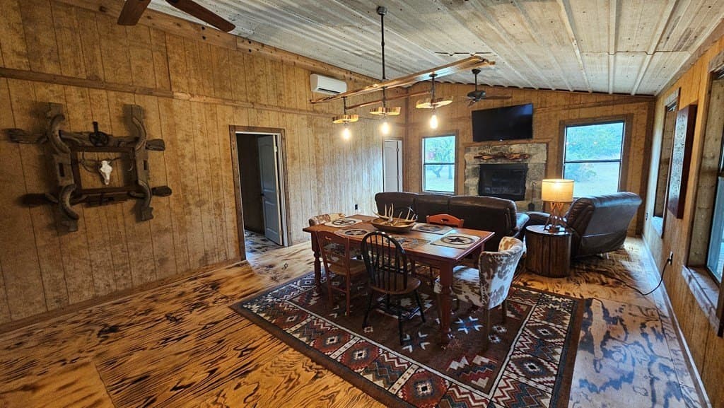 153.74 acres in Edwards County - photo 43