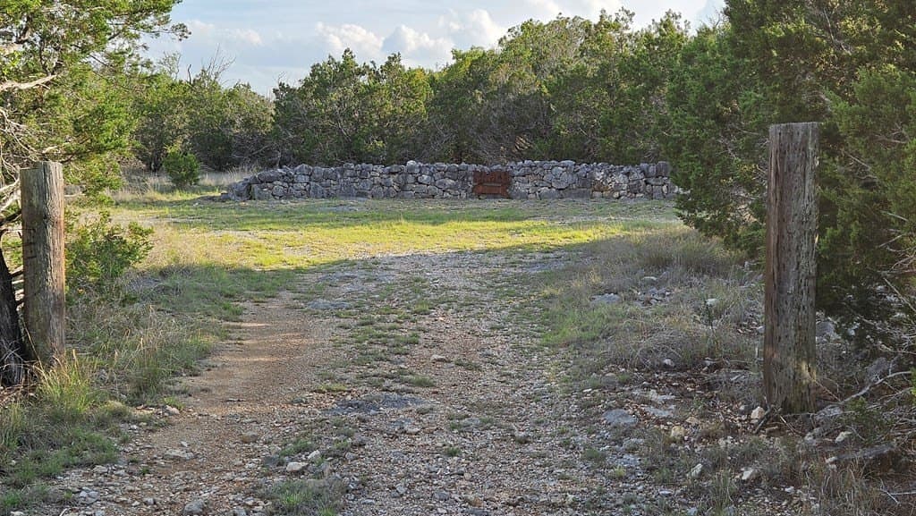153.74 acres in Edwards County - photo 35