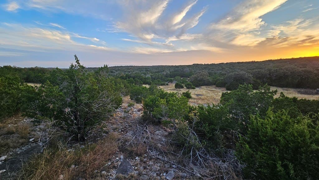 153.74 acres in Edwards County - photo 25