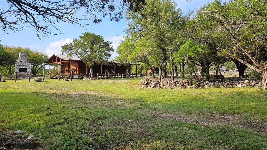 153.74 acres in Edwards County - photo 58