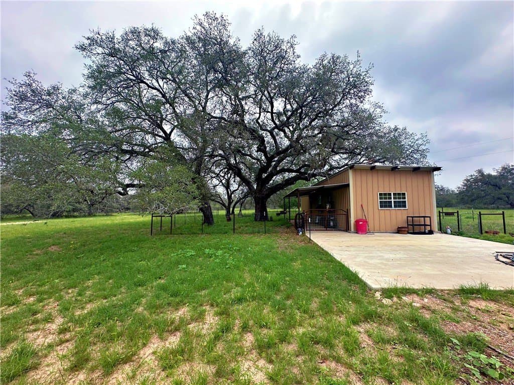 124.96 acres in Atascosa County featured view