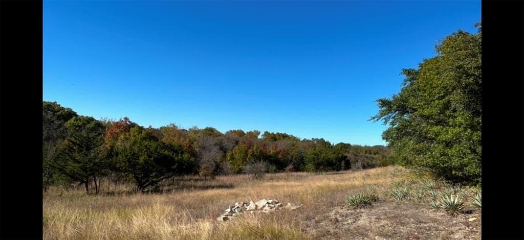 1.84 acres in Parker County gallery image 4