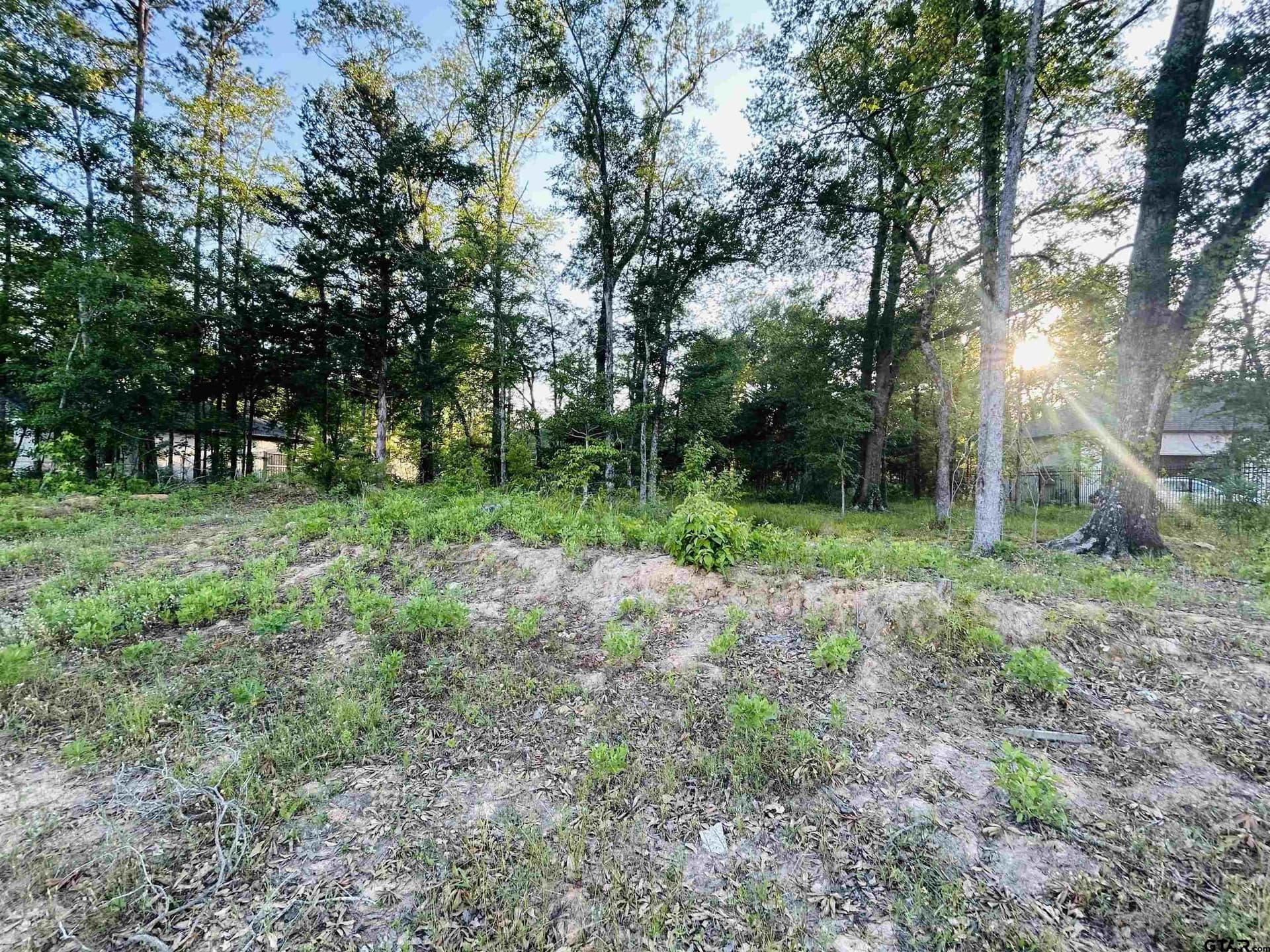 0.55 acres in Smith County