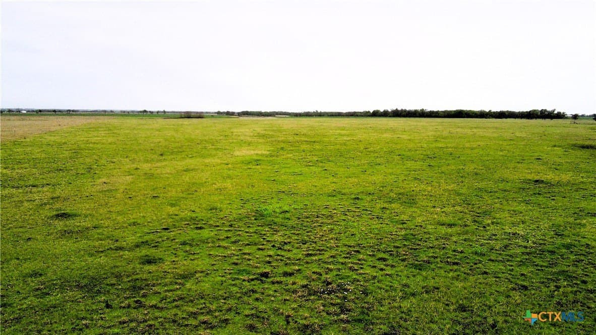 11 acres in Falls County featured view