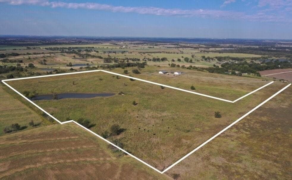 32.5 acres in McLennan County