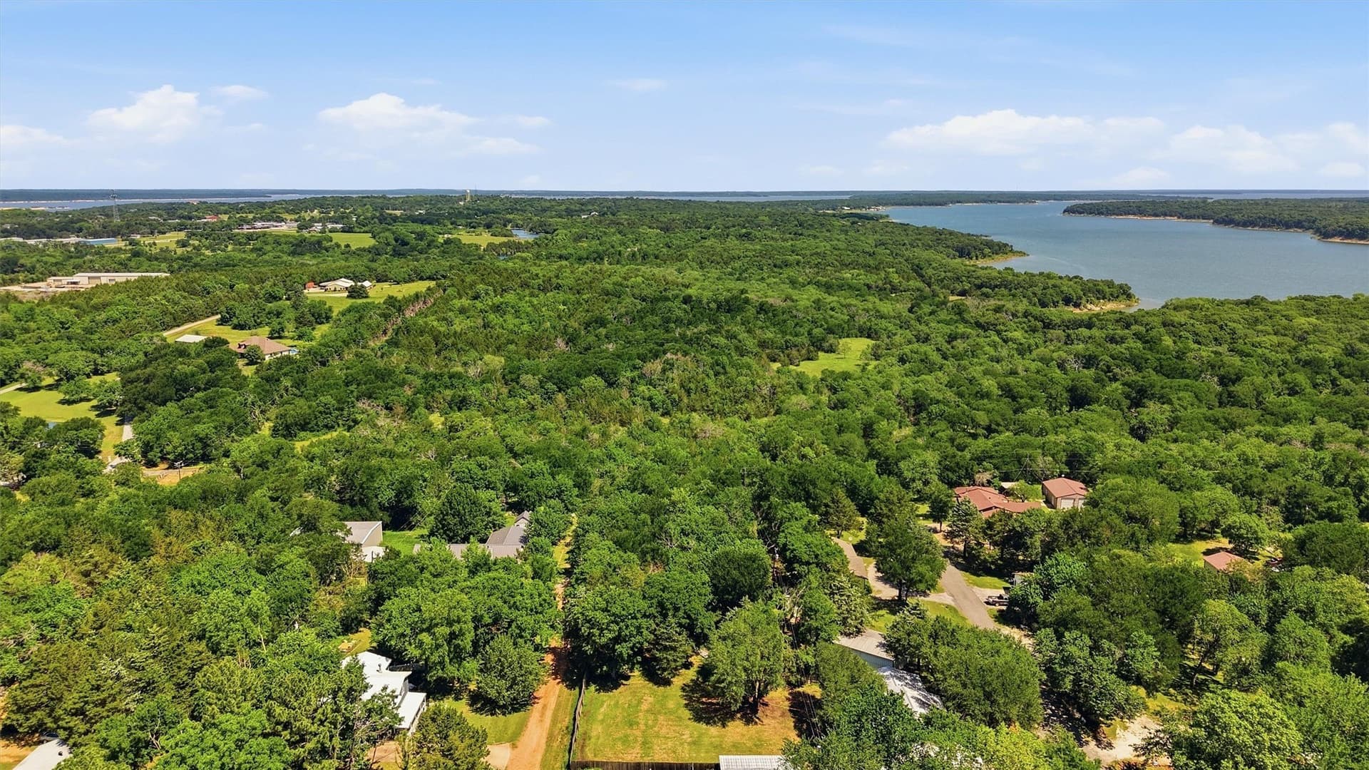 0.66 acres in Grayson County