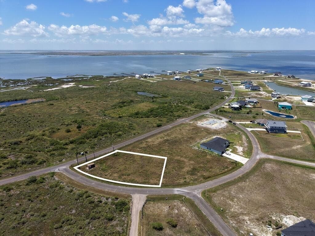 0.57 acres in Texas County - photo 6