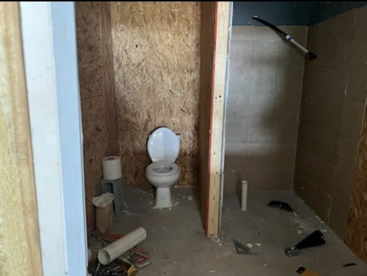 10.1 acres in Duval County gallery image 4