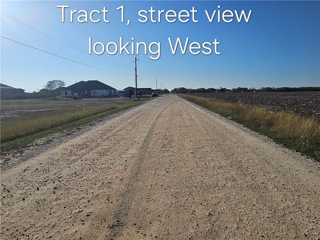 5.01 acres in Kleberg County - photo 3