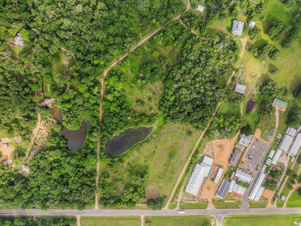 10 acres in Fayette County