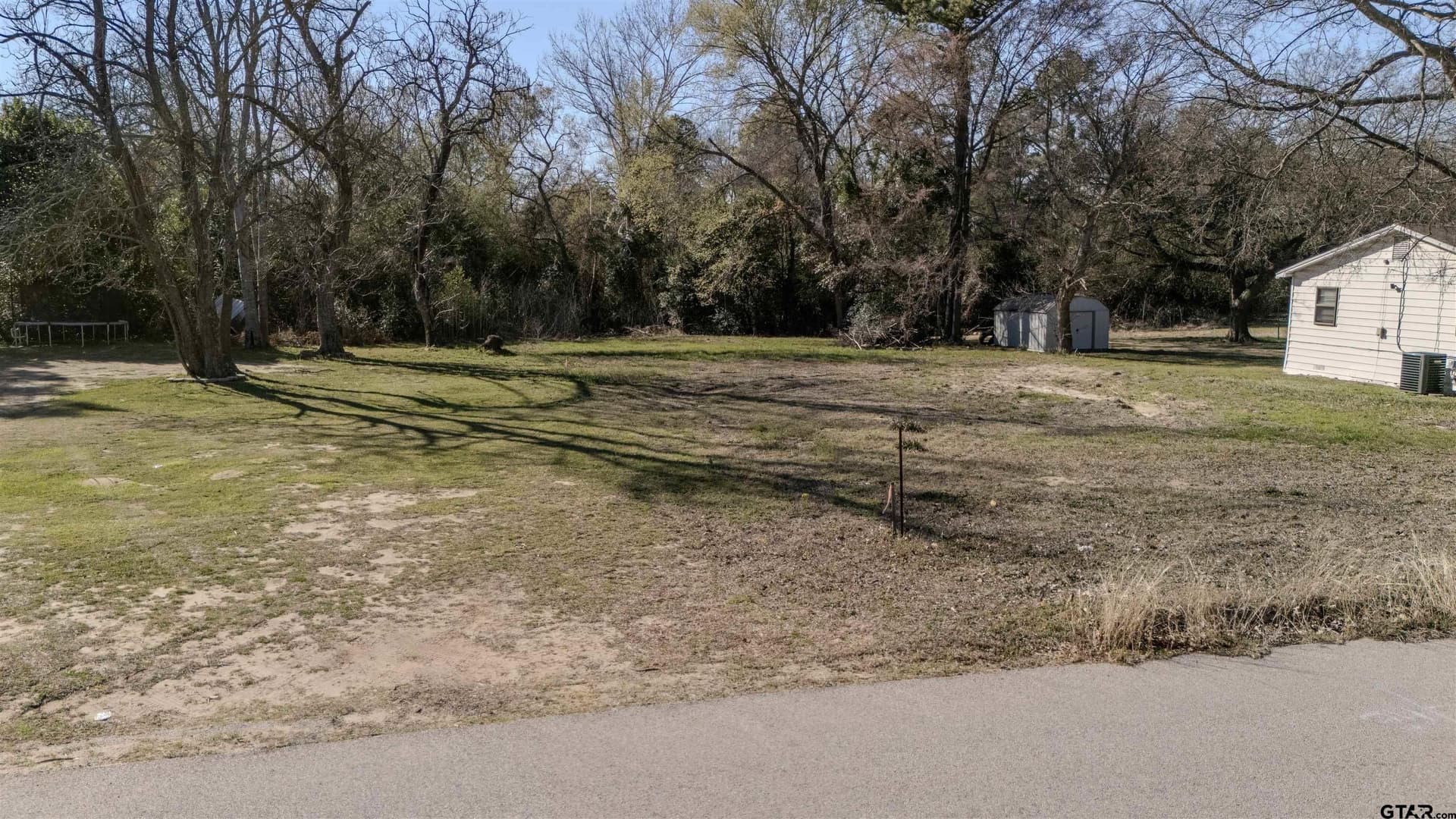 0.53 acres in Henderson County - photo 9