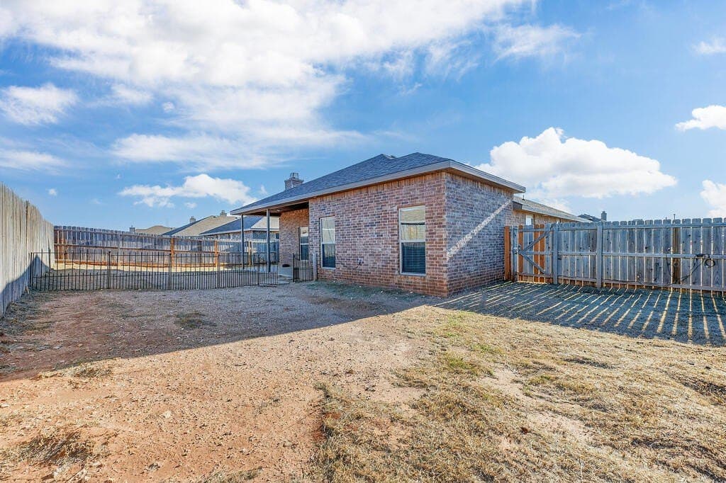 7,535.88 acres in Midland County - photo 4