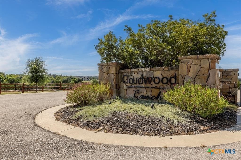 4 acres in Burnet County - photo 10