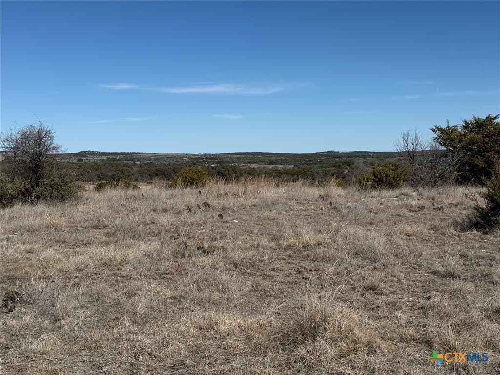 36.73 acres in Lampasas County