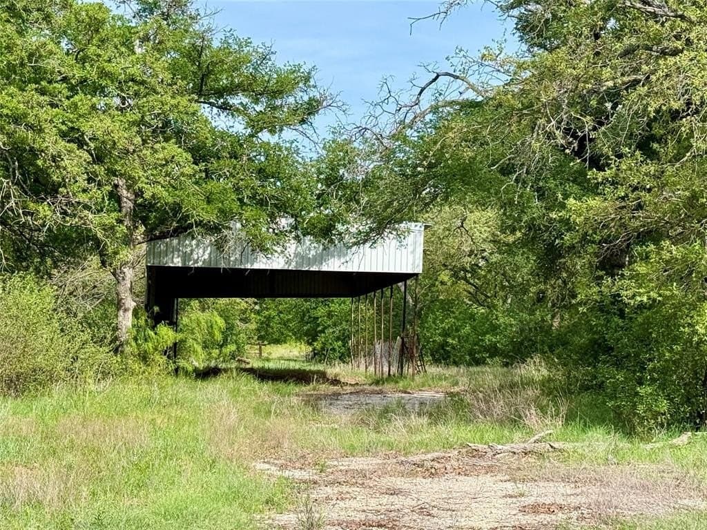 220.96 acres in Brown County gallery image 4