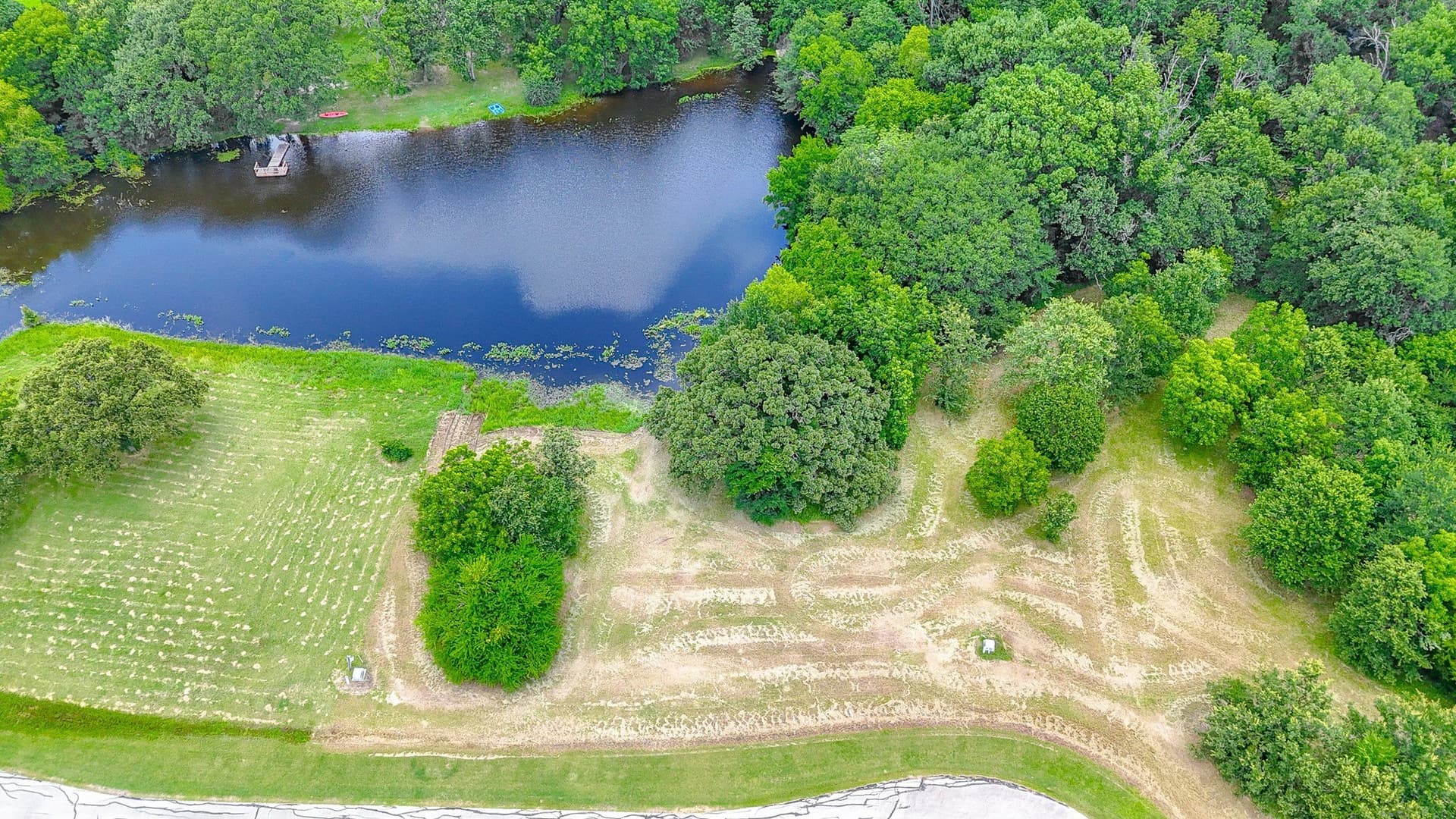 1 acres in Navarro County - photo 36