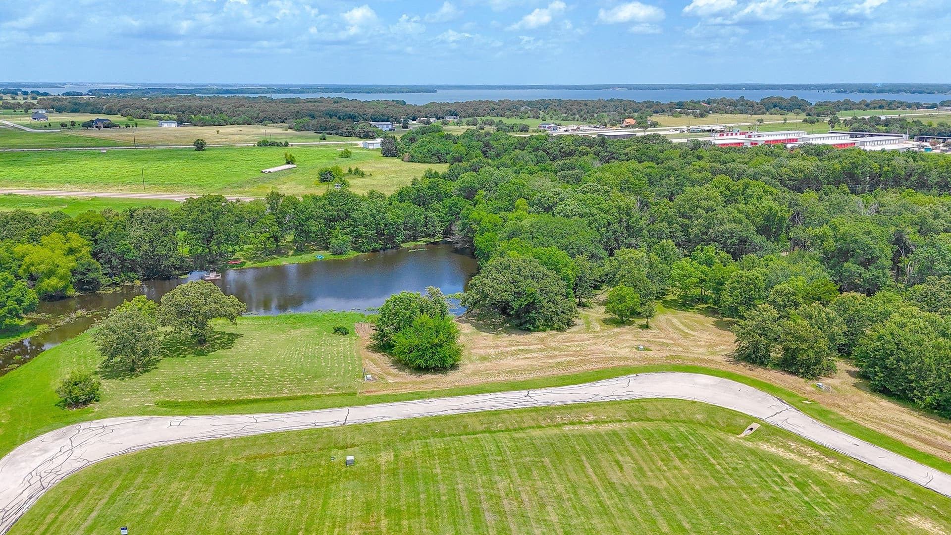 1 acres in Navarro County - photo 17