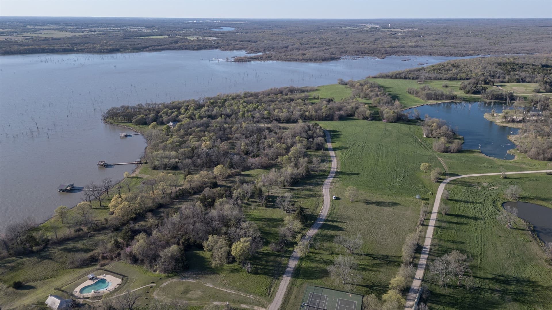 0.55 acres in Hunt County - photo 23