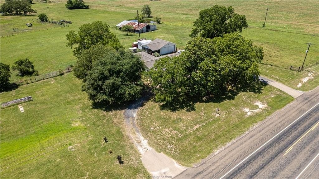 20 acres in Grimes County - photo 38