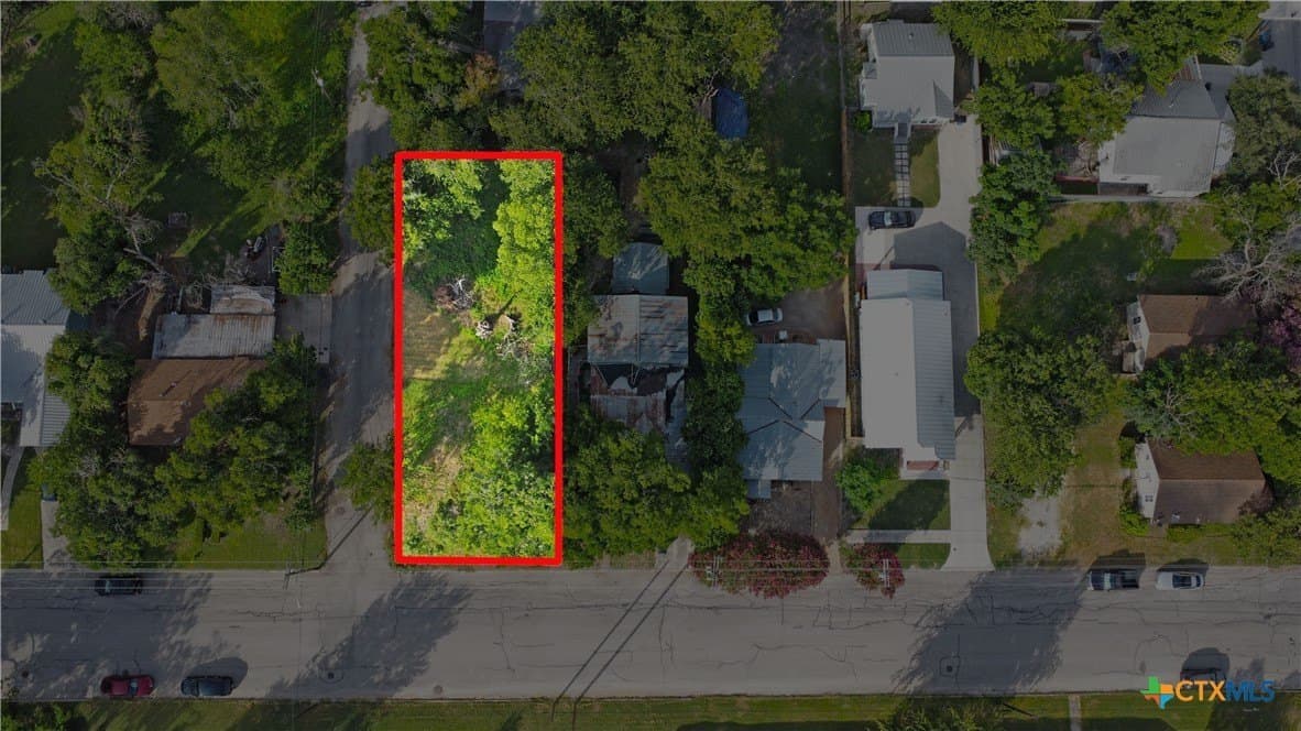 0.16 acres in Comal County - photo 3