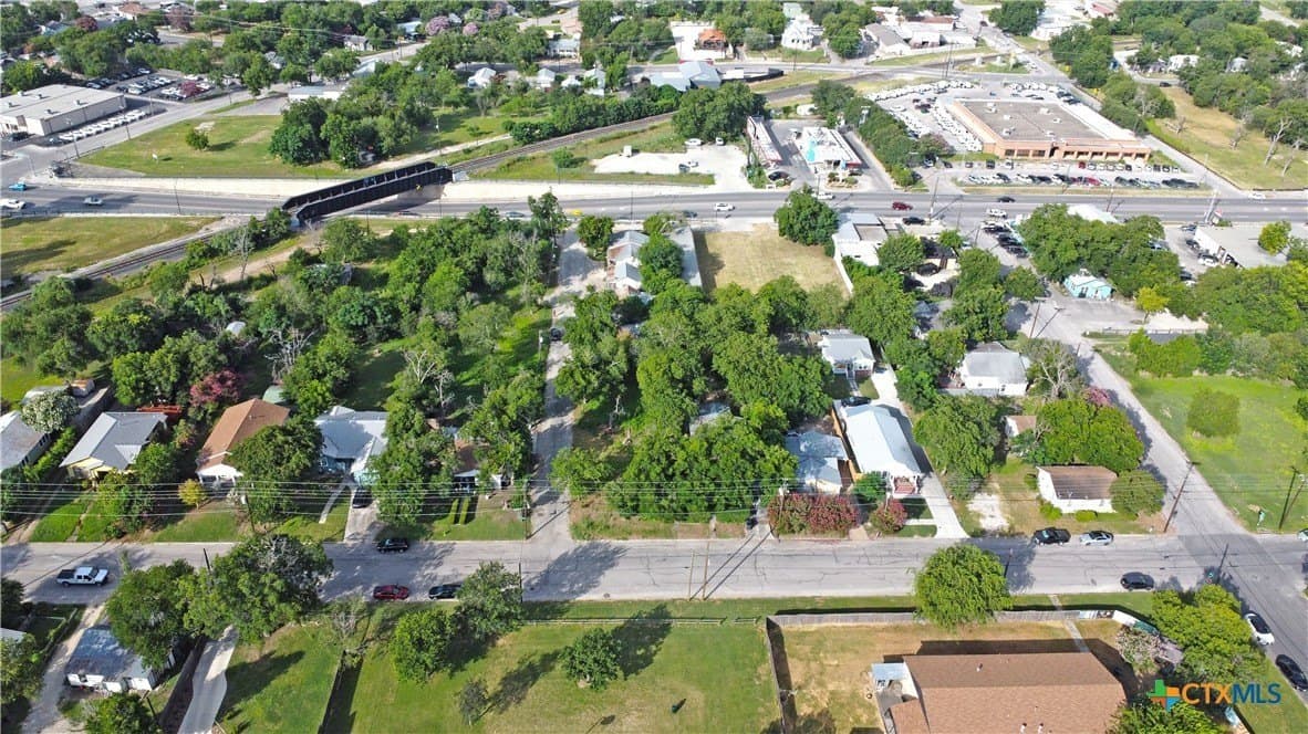 0.16 acres in Comal County - photo 8