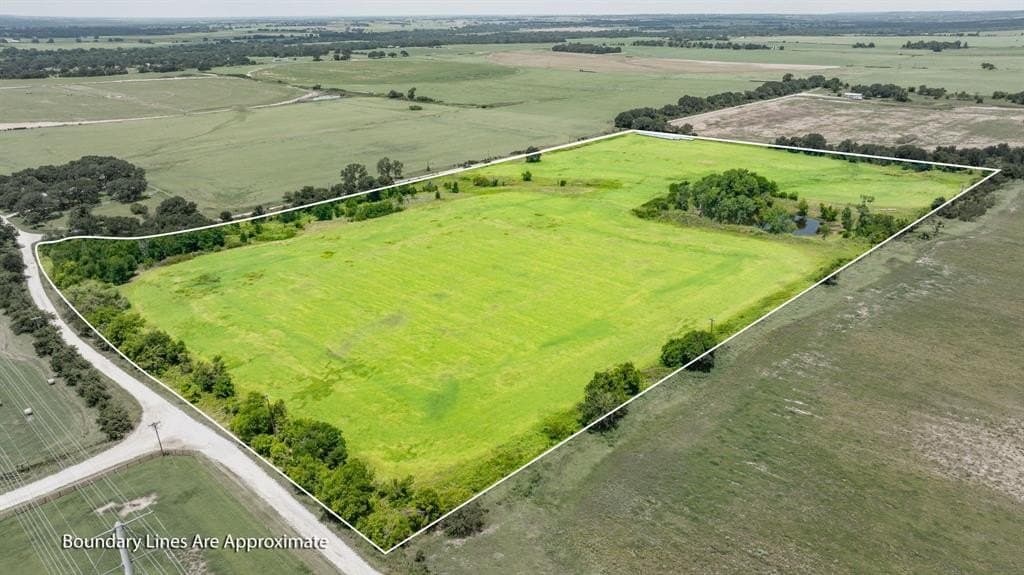 26 acres in Comanche County