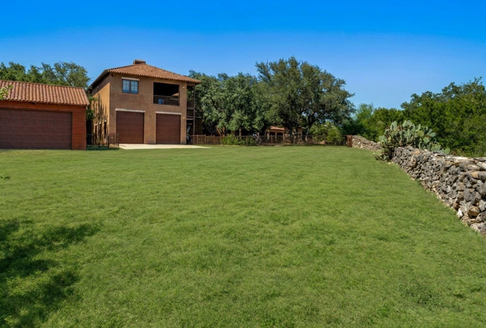 37 acres in Travis County - photo 26