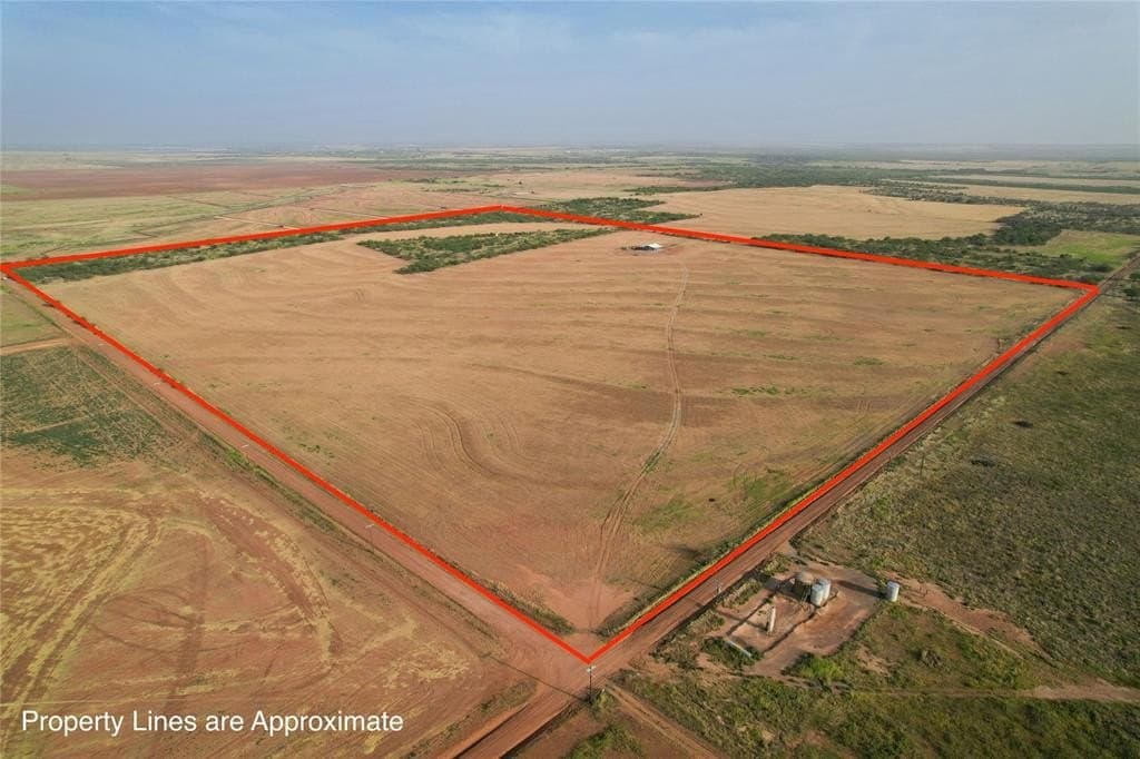 200 acres in Childress County