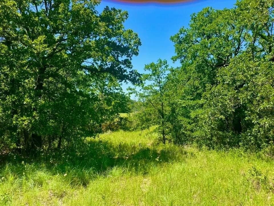 2.1 acres in Parker County