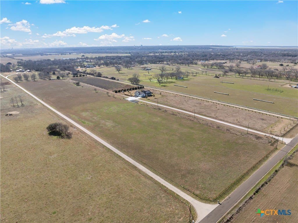 12 acres in McLennan County featured view