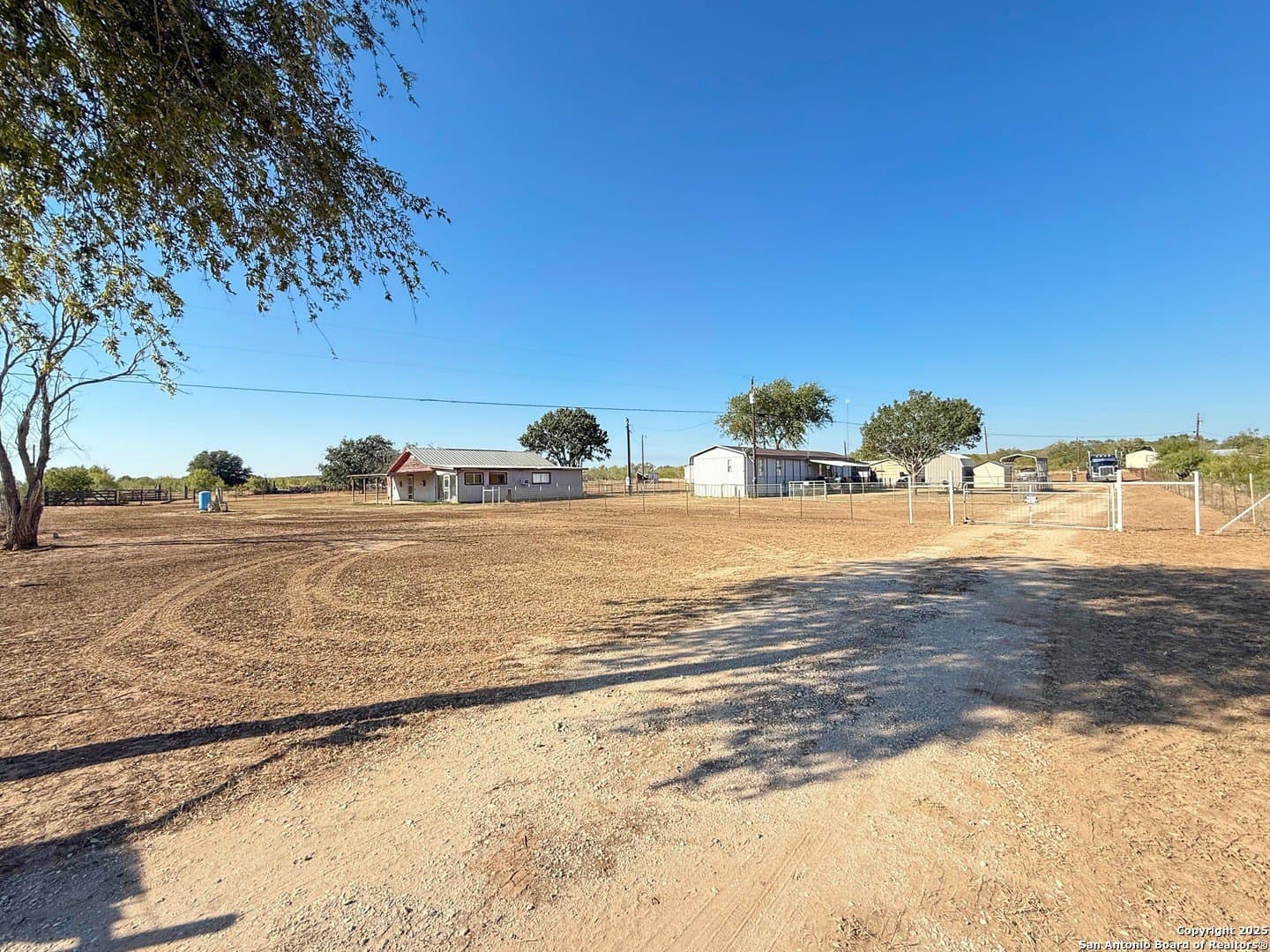 16.95 acres in Medina County - photo 2