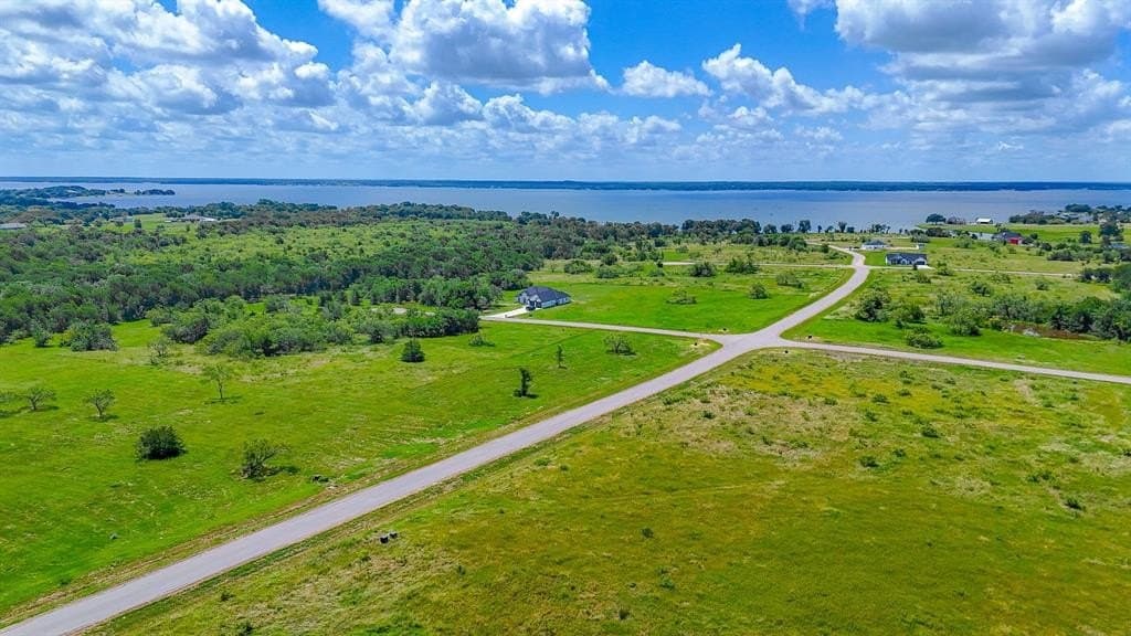 1 acres in Navarro County gallery image 3