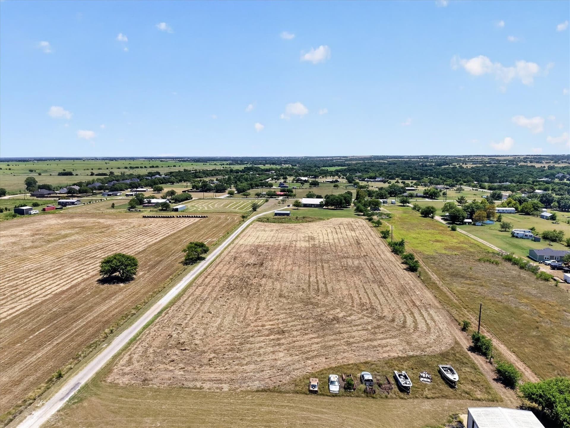 1 acres in Ellis County gallery image 2