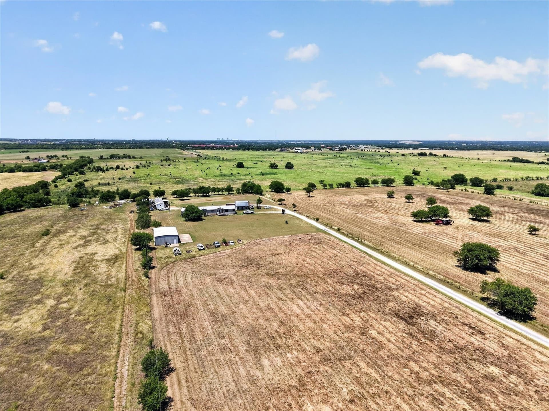 1 acres in Ellis County - photo 7