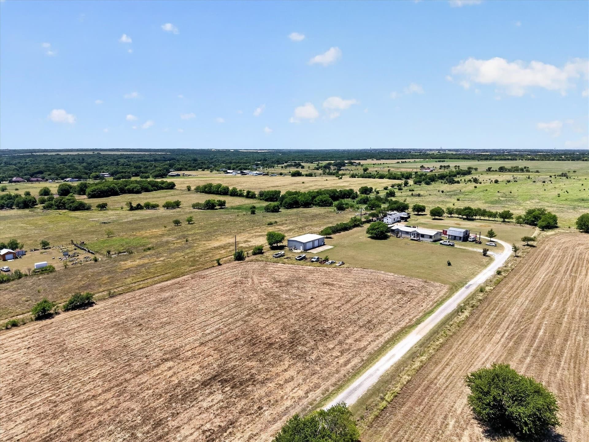 1 acres in Ellis County - photo 6