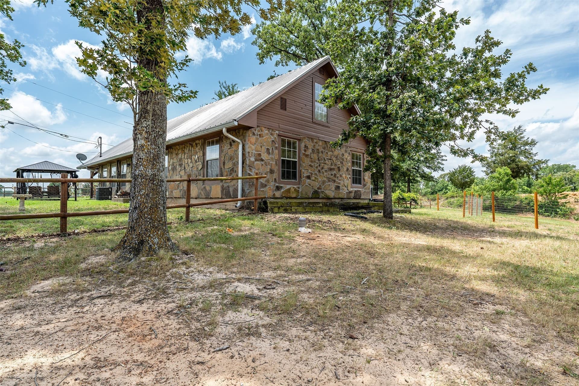 17 acres in Van Zandt County - photo 21